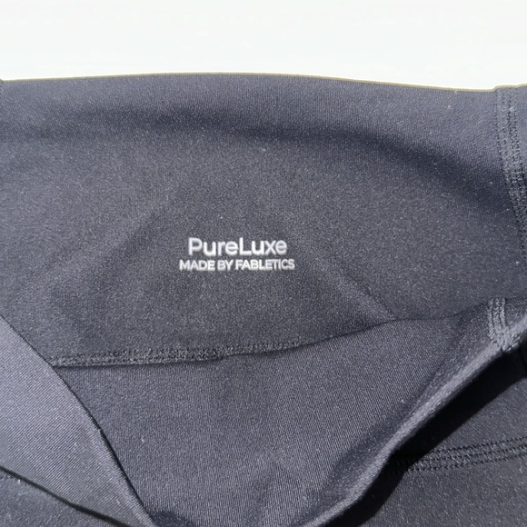 Fabletics NWOT Oasis PureLuxe High-Waisted Twist 7/8 Legging - Picture 5 of 6